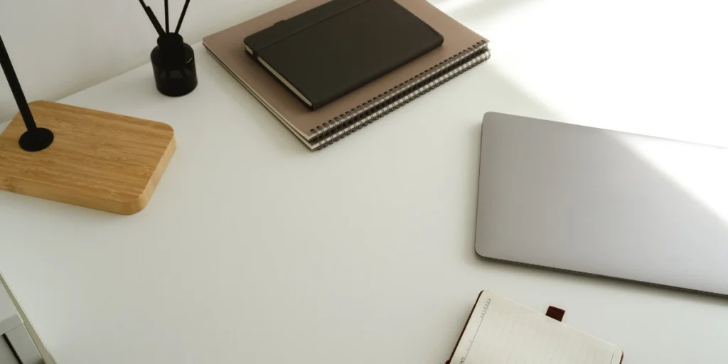 Focus tips from Discipline FAQ by Chris Spurling on avoiding distractions